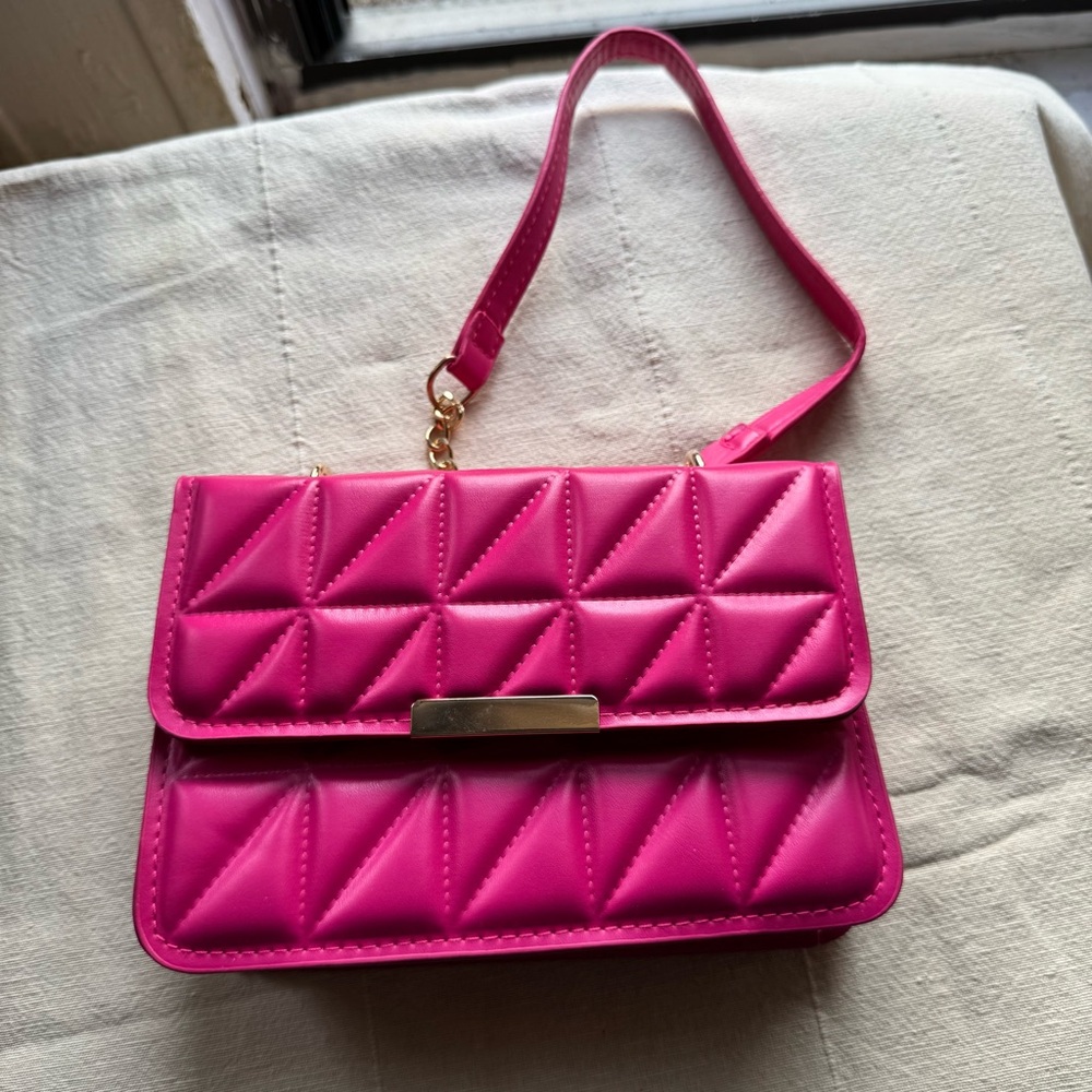 Pink Quilted Shoulder Bag new without tag